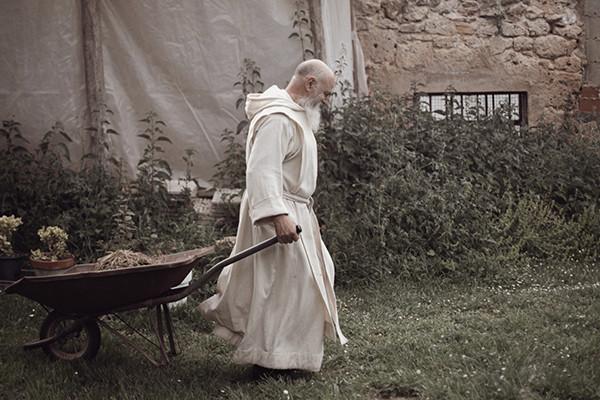 Libres, documental sobre la clausura, en la Escuela de Familias Ave María