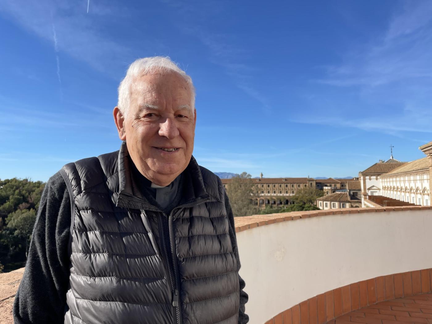 Ángel Moreno: «Lo más importante al dirigir unos Ejercicios es acudir a la Palabra de Dios»