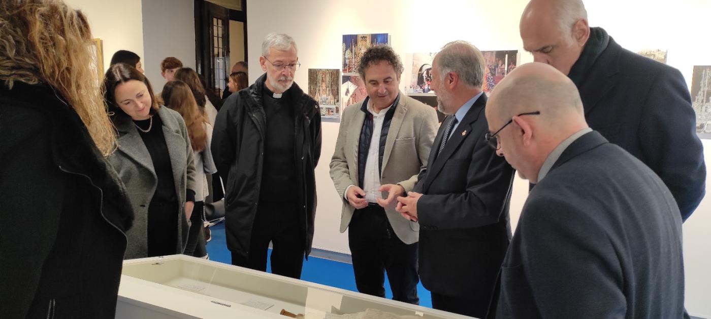 Inauguración de «Todo por tu amor» en el Archivo Municipal de Málaga// J DURAN