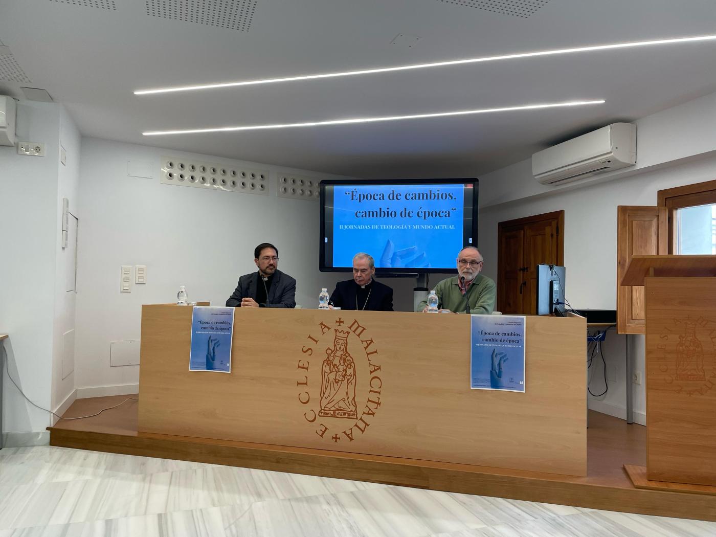 IA, Agenda 2030 y el post-humanismo en las II Jornadas Teología y Mundo Actual