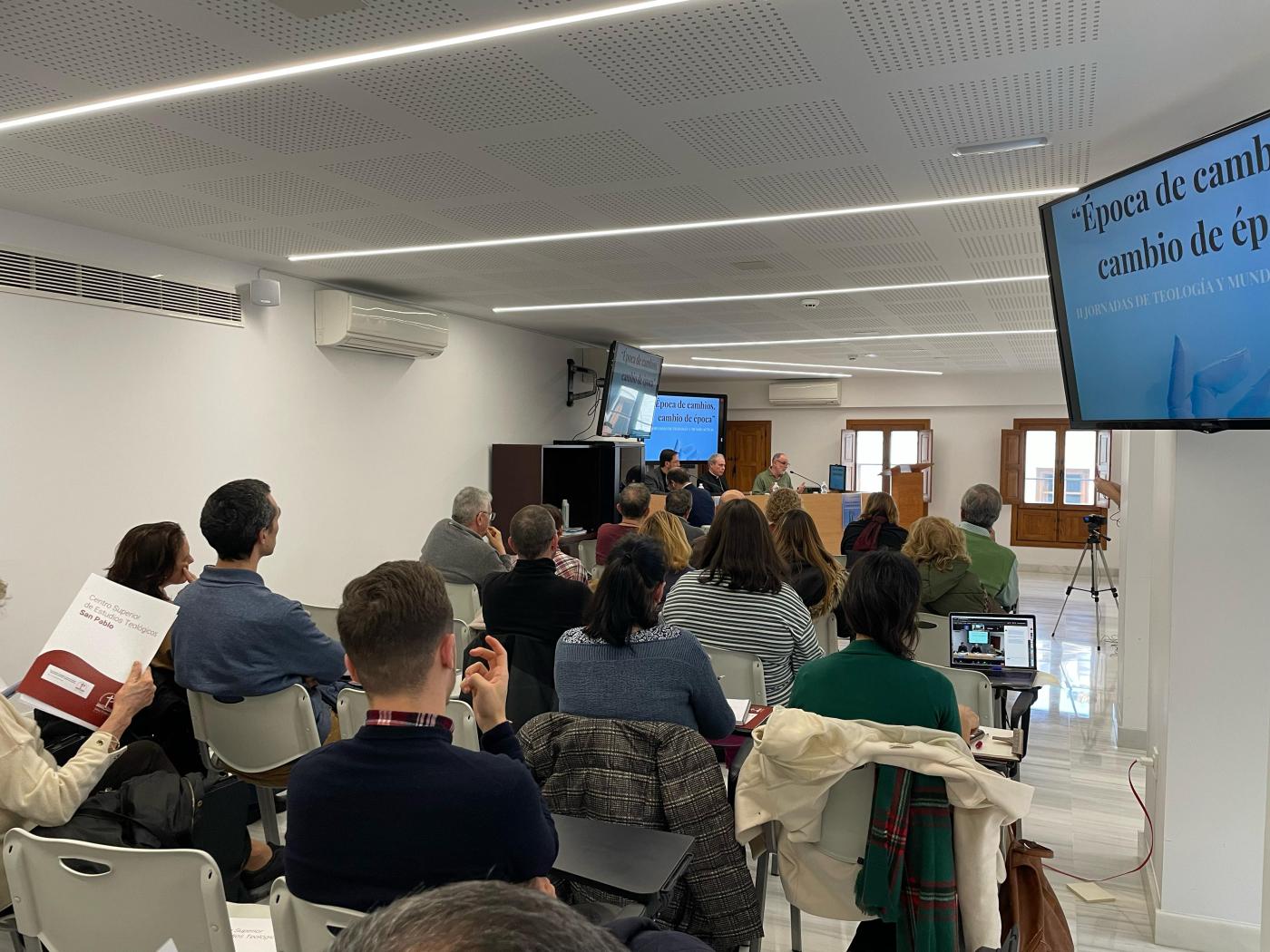 IA, Agenda 2030 y el post-humanismo en las II Jornadas Teología y Mundo Actual