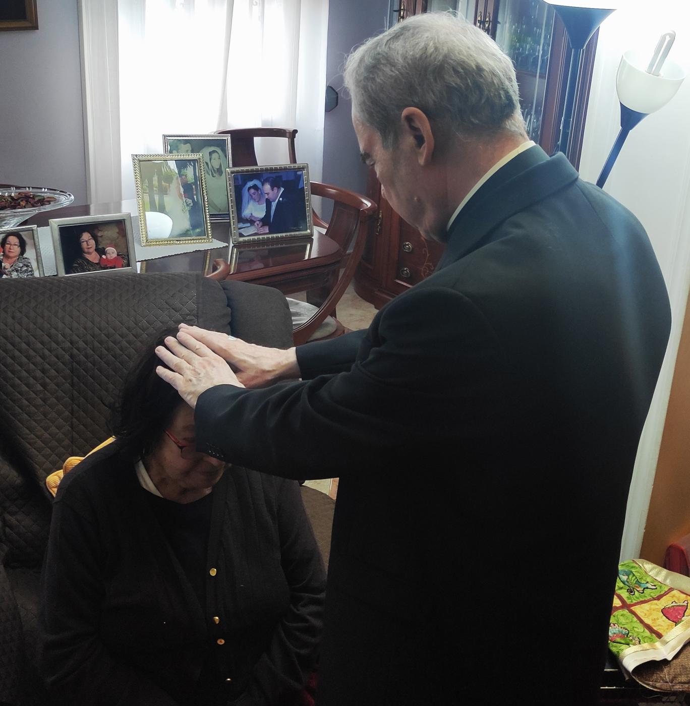 «Es una alegría recibir una visita de quien viene a cuidarte, guiarte, acompañarte y compartir la vida»