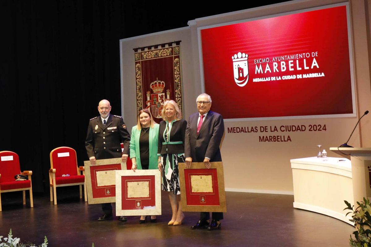 Marbella entrega la Medalla de la Ciudad a la Hermandad Ntra. Sra. del Carmen