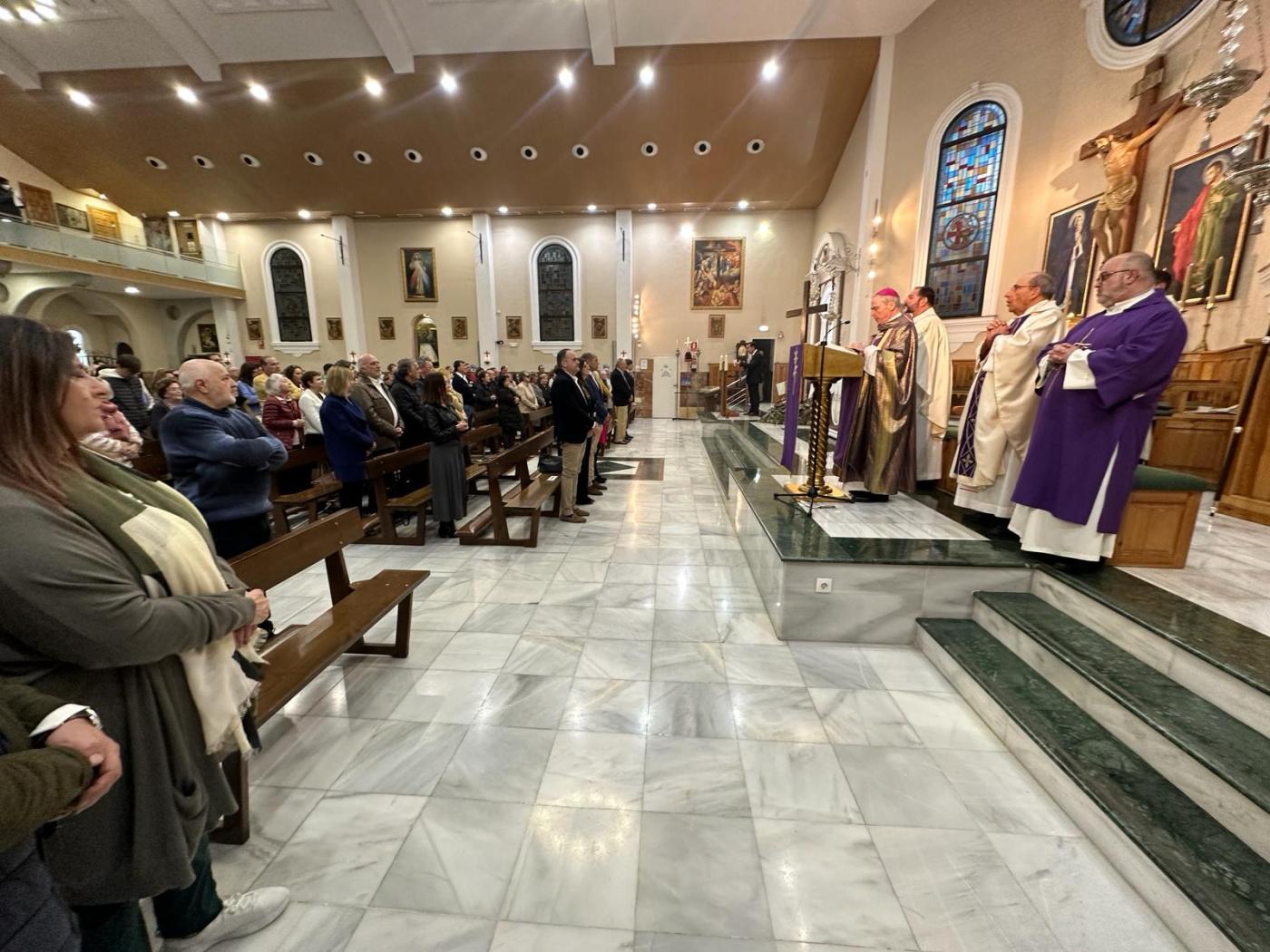 Visita Pastoral a la parroquia de Nuestra Señora del Carmen de Fuengirola // M. DÍAZ