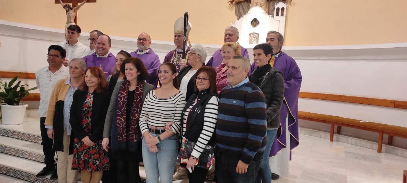 «El momento más emotivo de la Visita... la acogida de los niños a D. Jesús»