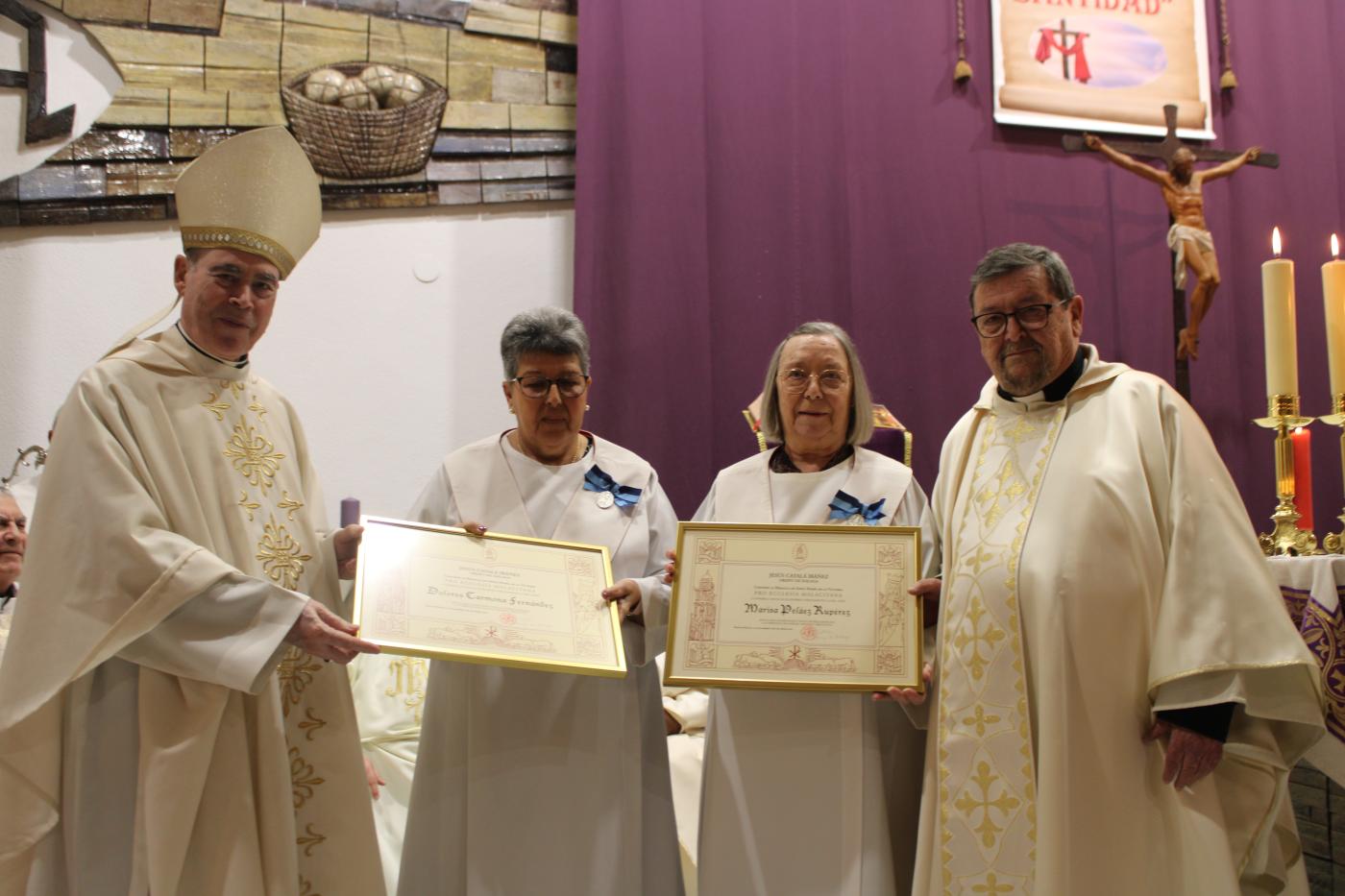 Dolores Carmona: «Mi párroco me dejó enganchada al Señor para siempre»