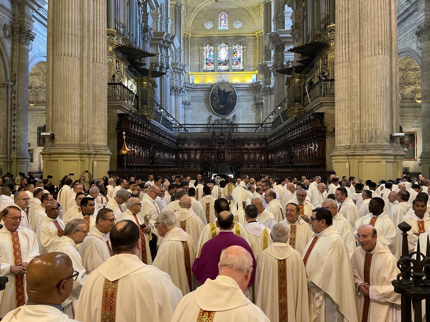 Misa Crismal 2024 en la Catedral de Málaga // E. LLAMAS