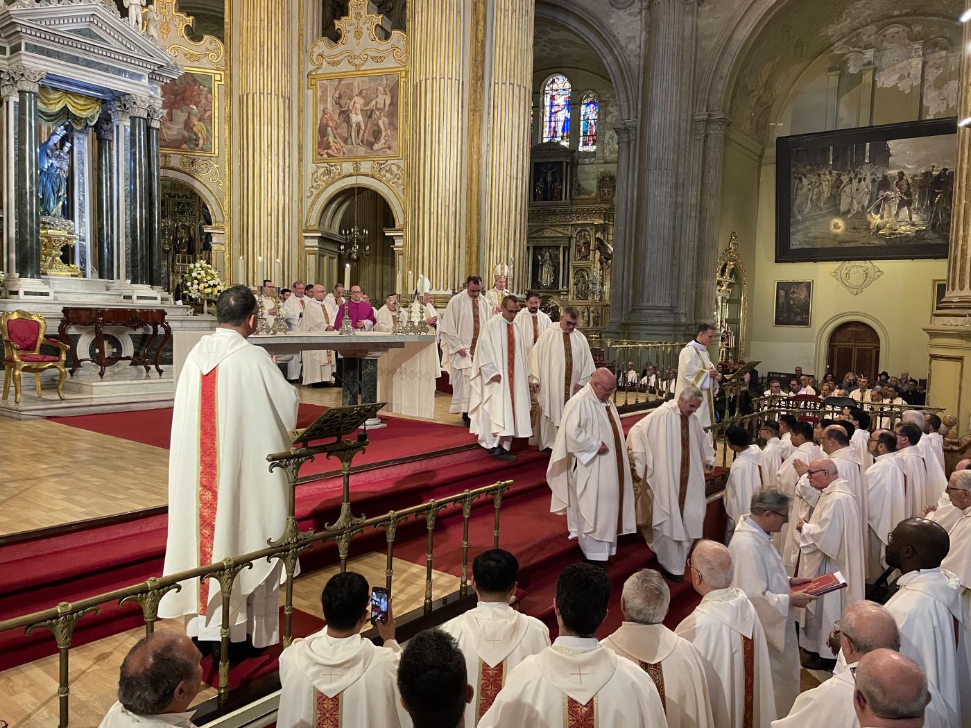 Misa Crismal 2024 en la Catedral de Málaga // E. LLAMAS