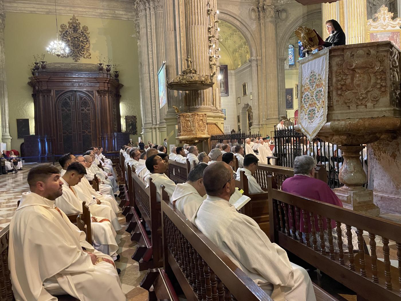 Misa Crismal 2024 en la Catedral de Málaga // E. LLAMAS