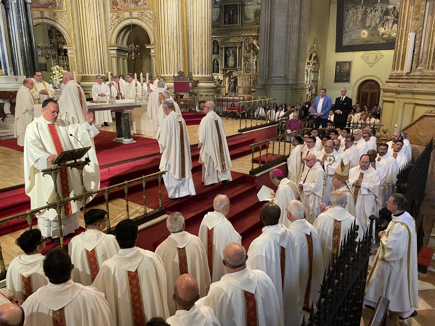 Misa Crismal 2024 en la Catedral de Málaga // E. LLAMAS