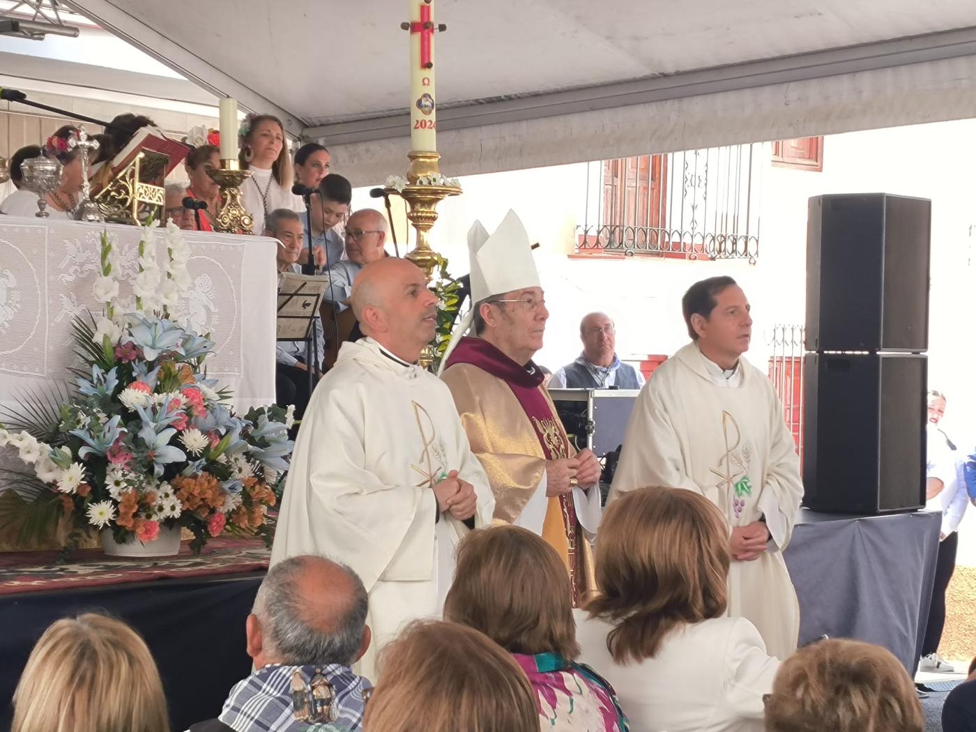Más de 30 hermandades de san Isidro compartieron devoción en Benamocarra