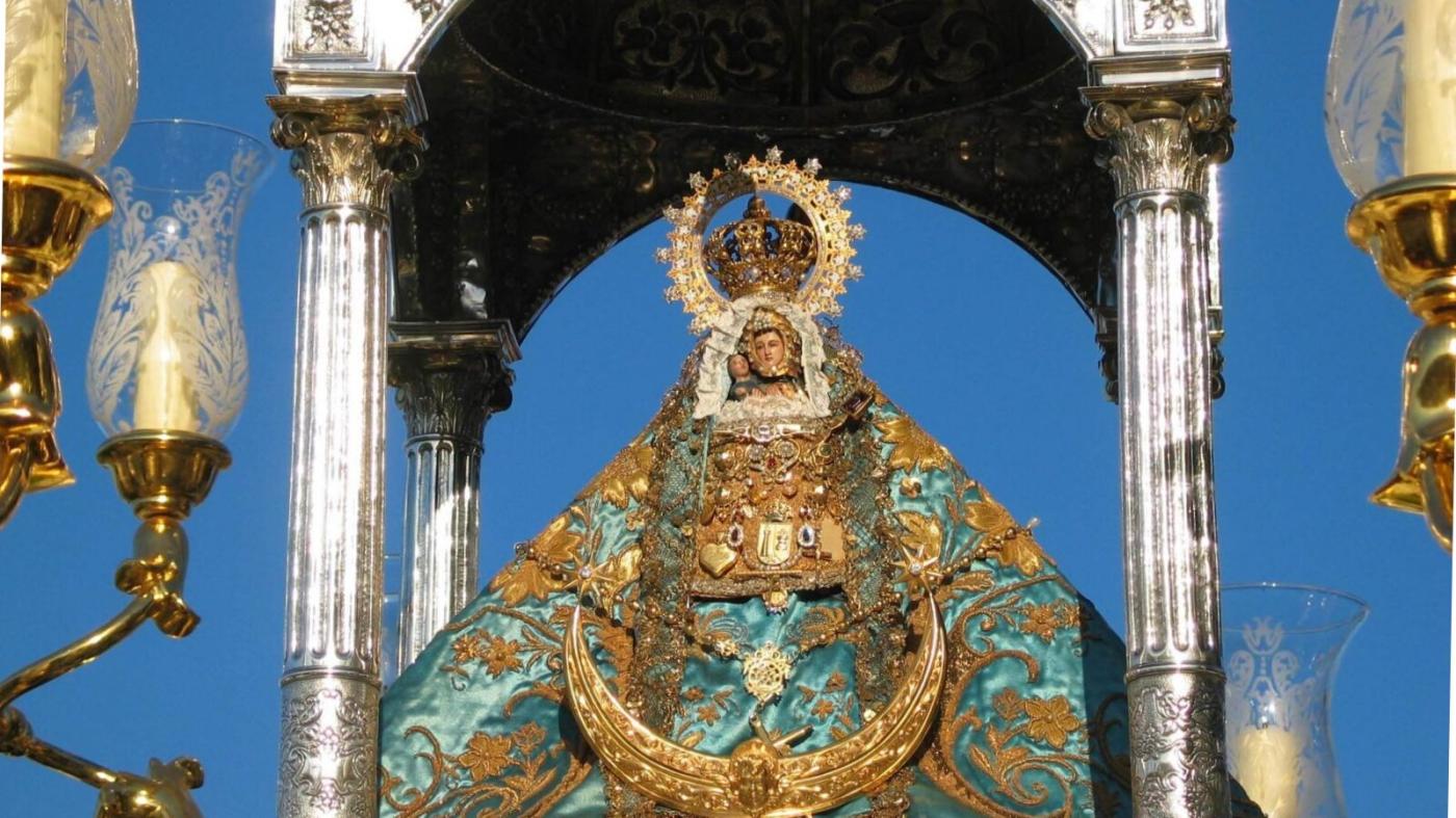 ¡Qué arte tiene la Virgen de los Remedios de Cártama!