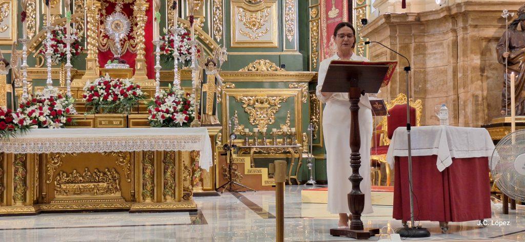 Encarnación Moreno, primera mujer pregonera del Corpus marbellí