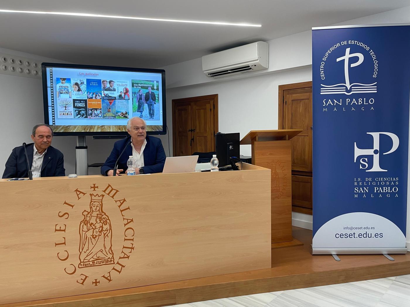 El delegado de Pastoral Familiar presentó su nuevo libro 'Diez matrimonios de cine'