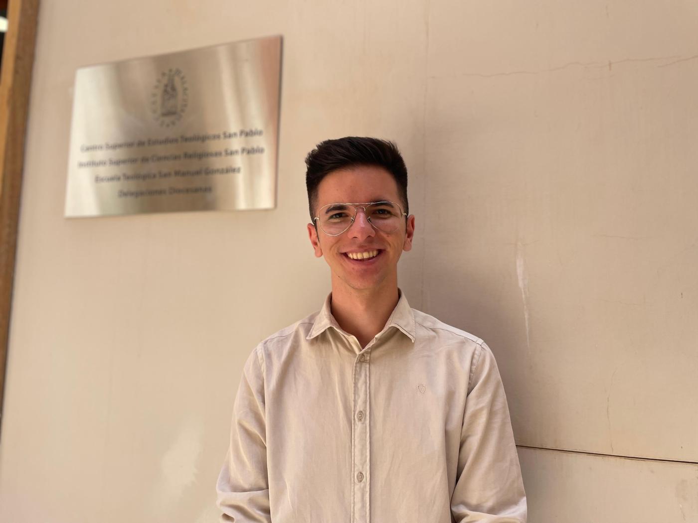 Cristian Carrasco, futuro licenciado en Teología Fundamental, en Iglesia Noticia