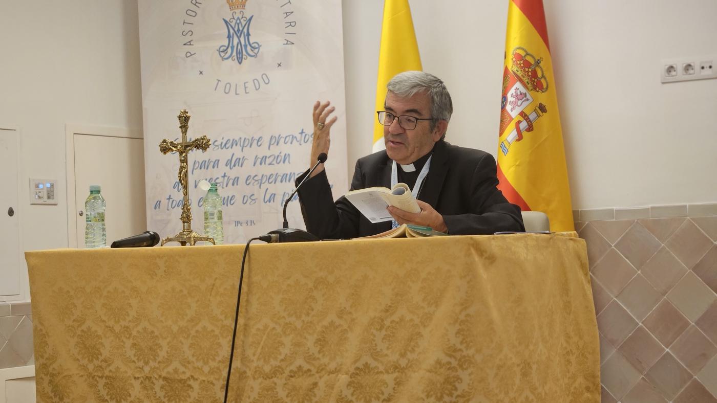Mons. Luis Argüello, presidente de la CEE, en Casa Diocesana Málaga