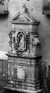 «En la zona del Mercado de Atarazanas se encontraba una capilla dedicada a la Virgen de Atocha»