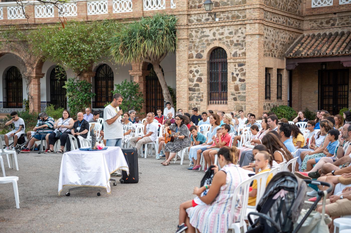 El Familión de la Diócesis de Getafe regresa a Casa Diocesana // Foto ivanwjaques