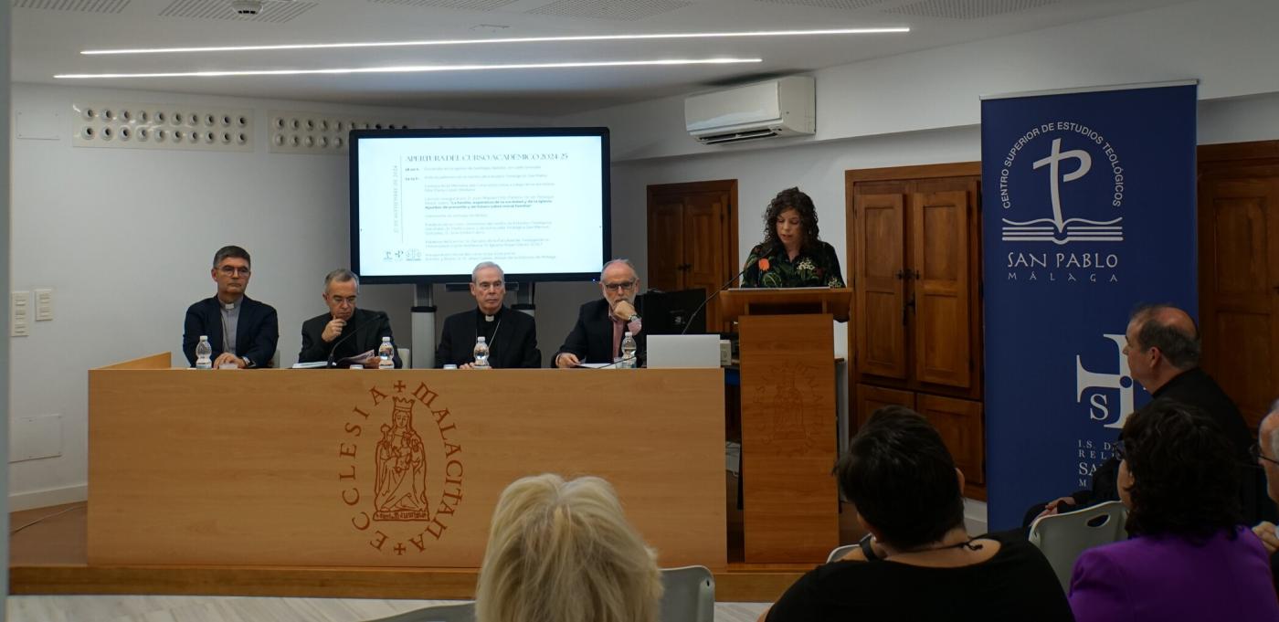 Inauguración oficial del curso 2024-2025 en los Centros Teológicos Diocesanos / J.M. FLORES