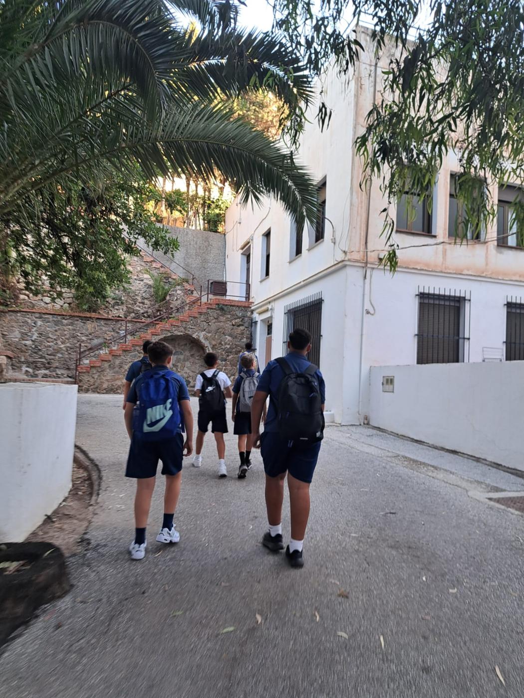 Alumnado del centro en la convivencia "Dejando Huella" con motivo del centenario