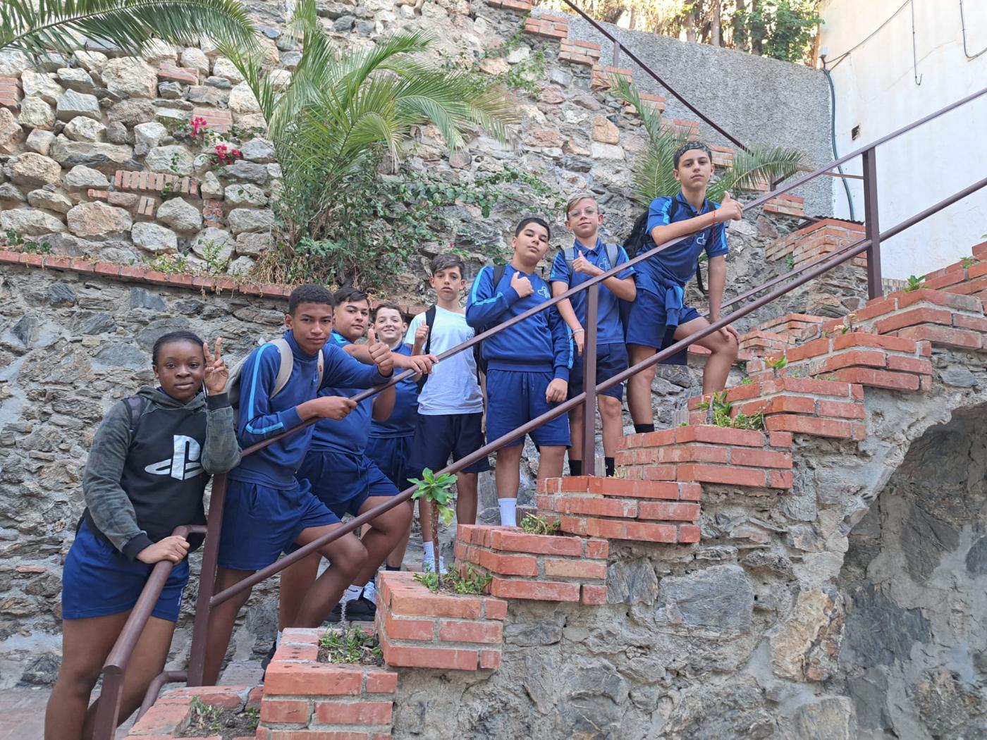 Alumnado del centro en la convivencia "Dejando Huella" con motivo del centenario