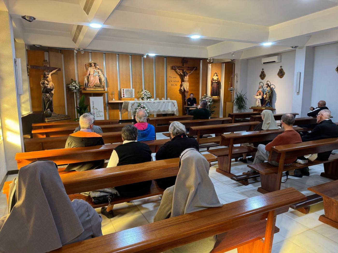 Las religiosas, religiosos, consagrados y clero de Melilla se preparan para el Adviento