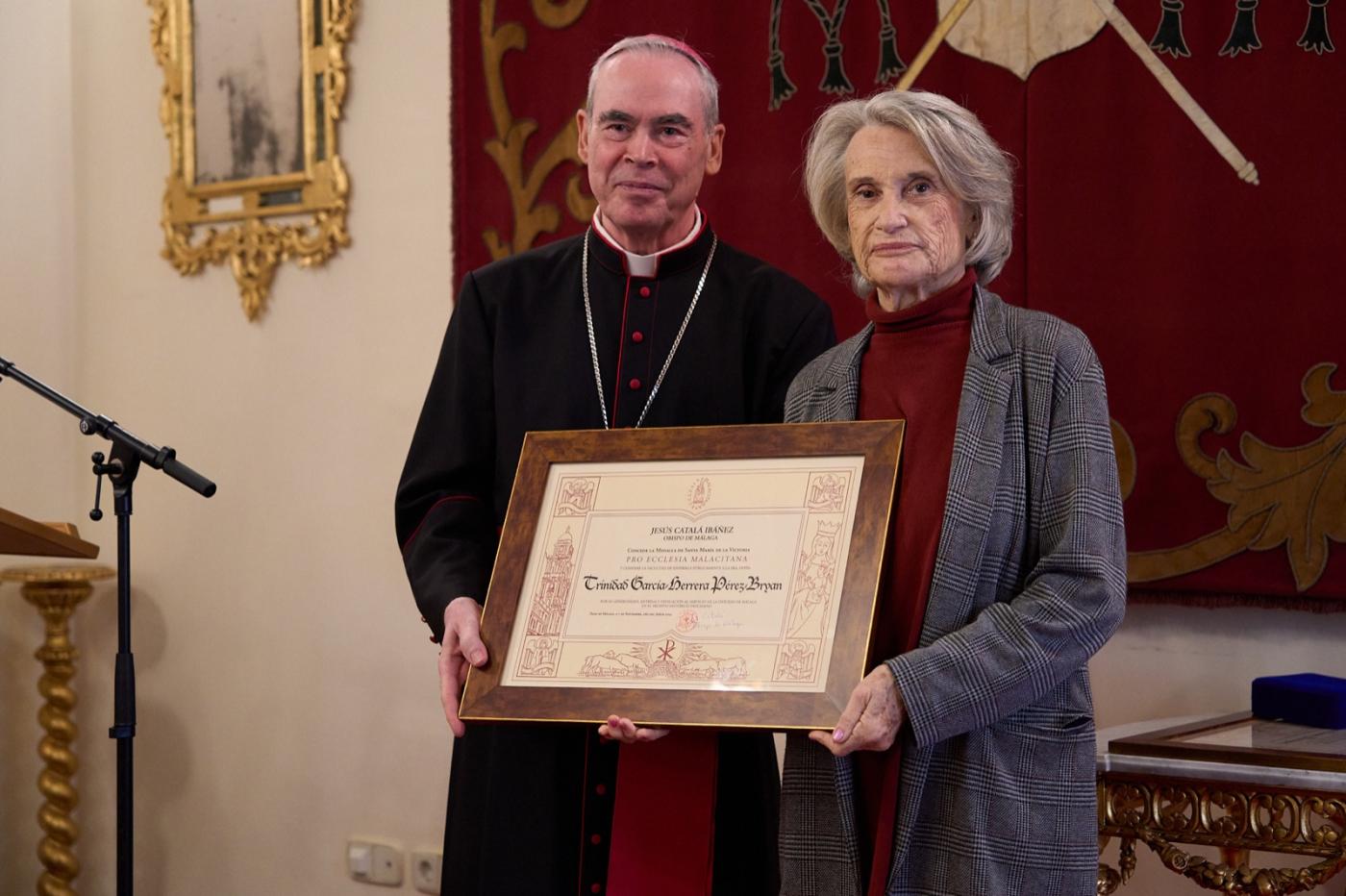 Trinidad García-Herrera: «En este Archivo está la historia de Málaga con nombres y apellidos»