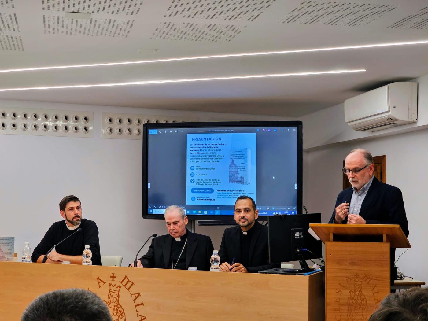 Rafael Vázquez ha presentado una nueva obra centrada en la unidad