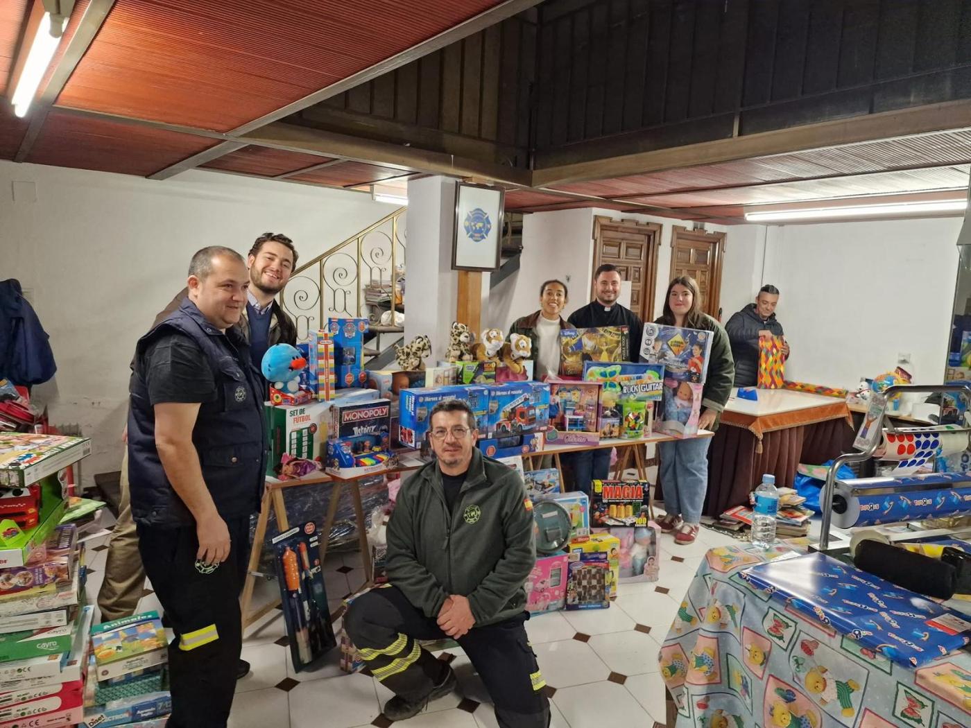 Los jóvenes de Antequera viven una Navidad solidaria con Valencia