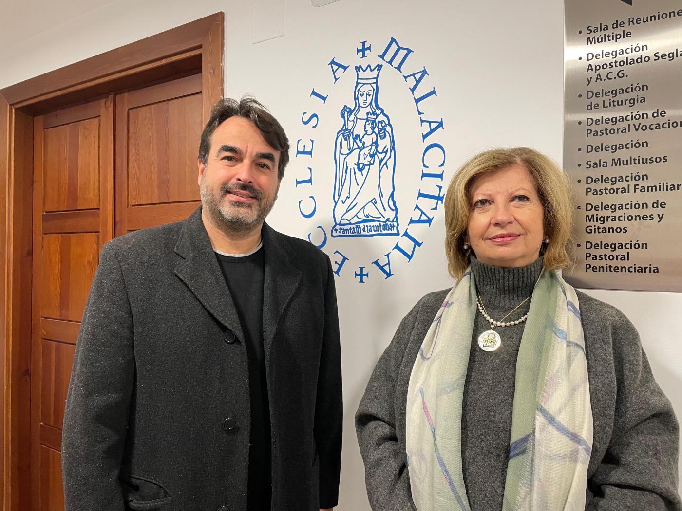 Encarnación Cabello: «Cada verso de Ovando es una oración a la Virgen de la Victoria»