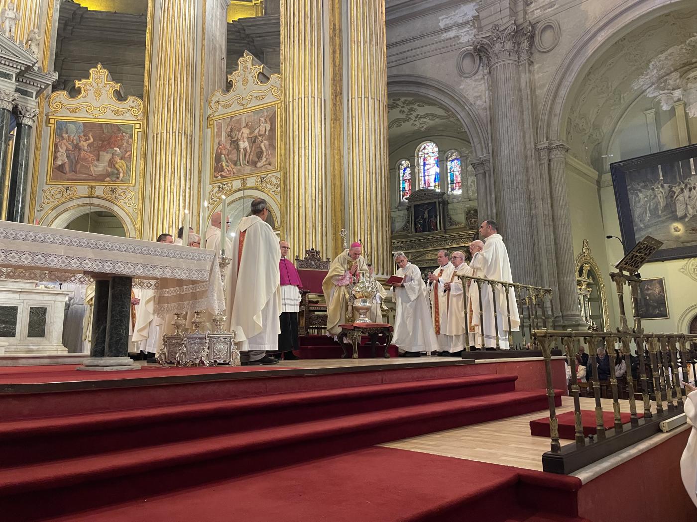 «Los sacerdotes estamos también necesitados del perdón y de la misericordia de Dios»