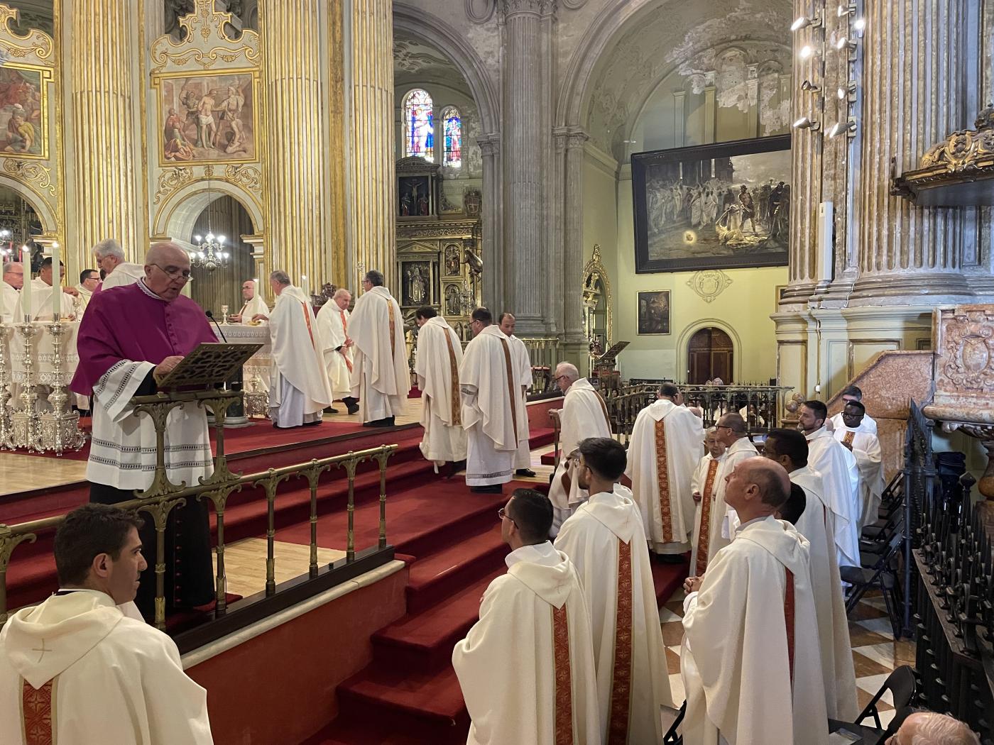 «Los sacerdotes estamos también necesitados del perdón y de la misericordia de Dios»