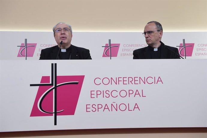 Mons. García Magán: «Que su legado nos sirva para seguir anunciando el Evangelio»