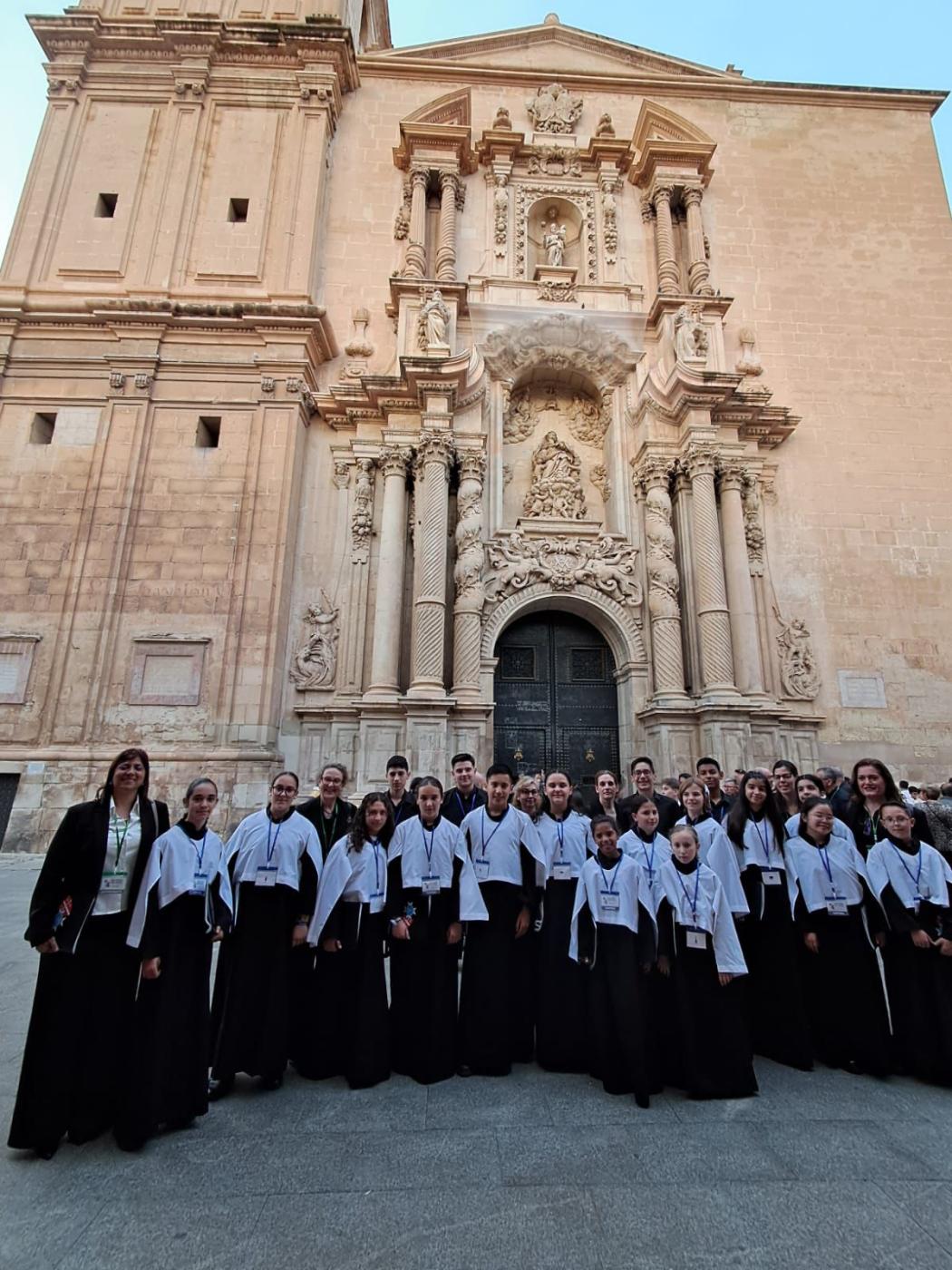 Escolanía Pueri Cantores de la Encarnación de Marbella en el encuentro nacional celebrado en Elche