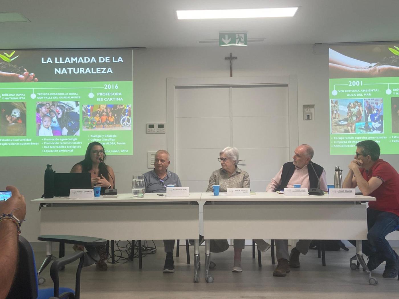 Mesa redonda celebrada el 27 de mayo en la sede de Cáritas Diocesana de Málaga