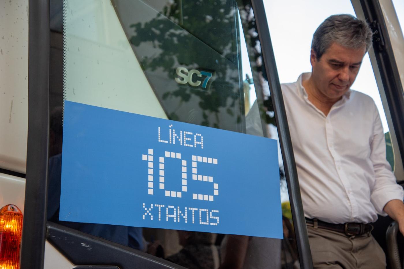 El ecónomo diocesano, pasajero de la Línea 105, en El Espejo