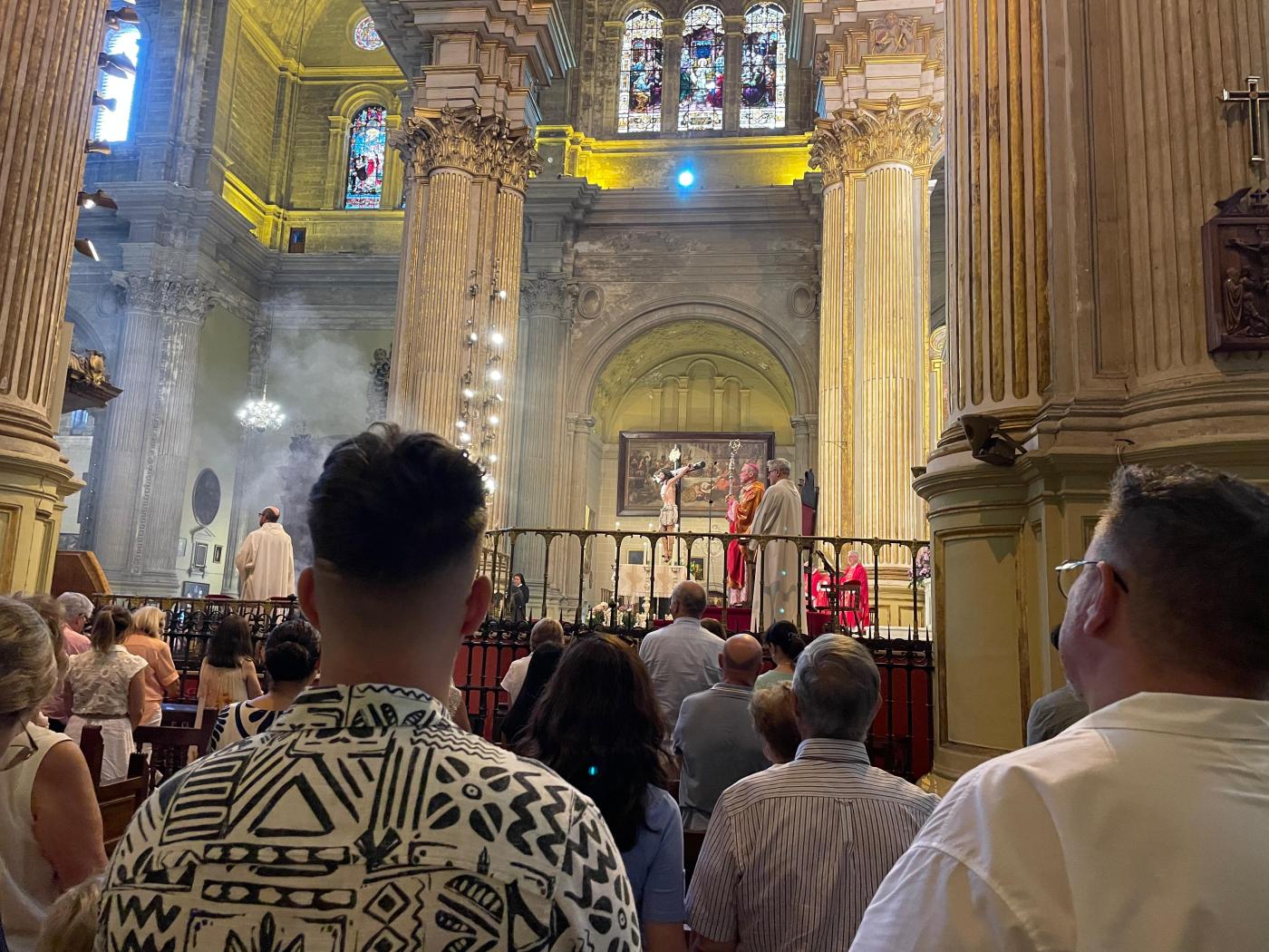 Los laicos peregrinaron juntos a la Catedral en Pentecostés