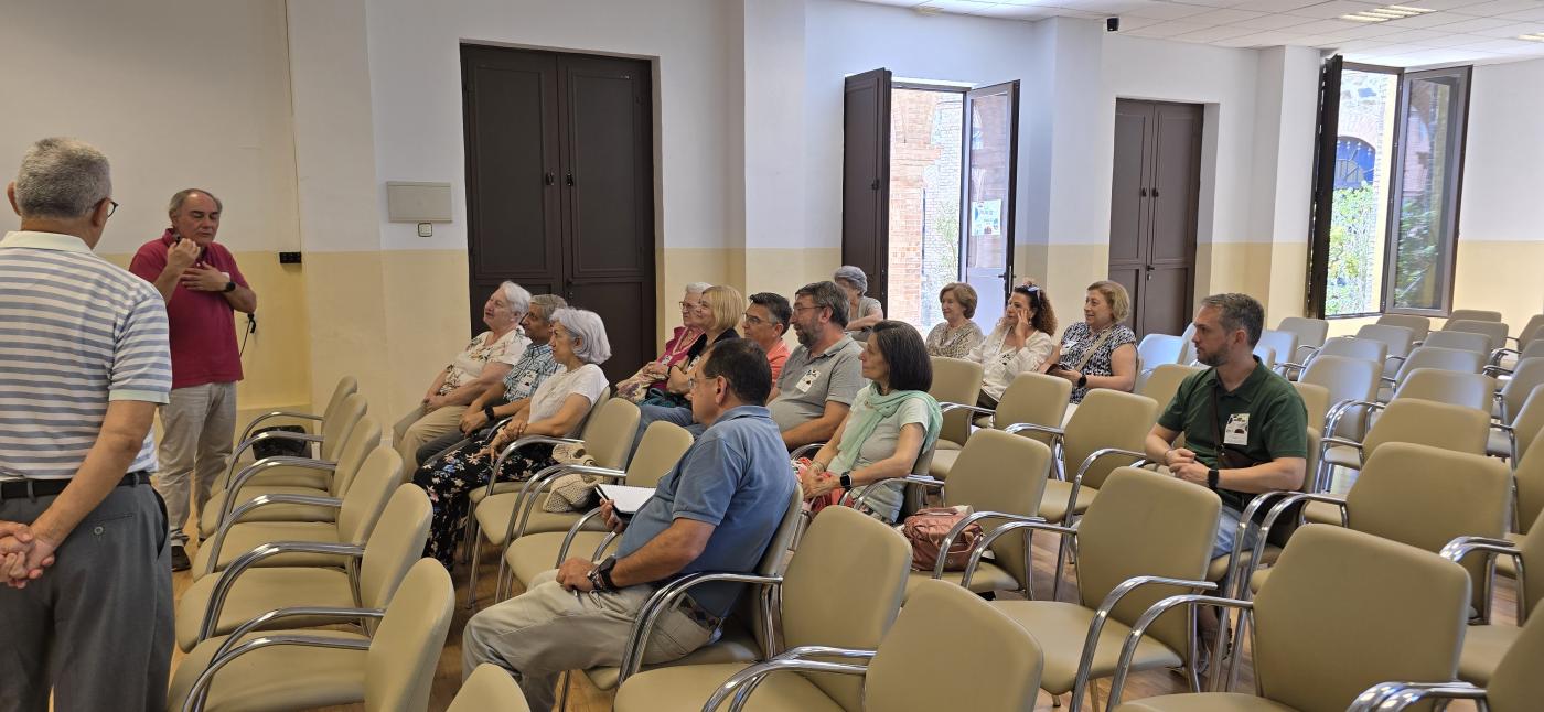 Los laicos comparten una mañana de testimonios, formación, oración y vida