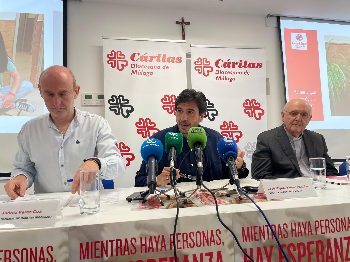 Rueda de prensa de presentación de la campaña y la memoria de Cáritas Diocesana // E. LLAMAS