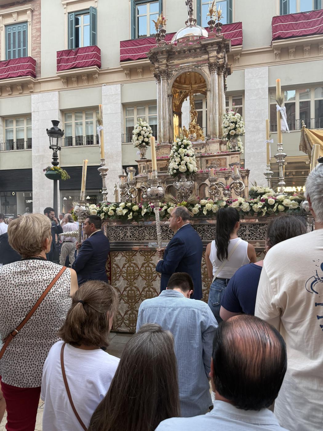 Imágenes de la procesión del Corpus Christi por las calles de Málaga