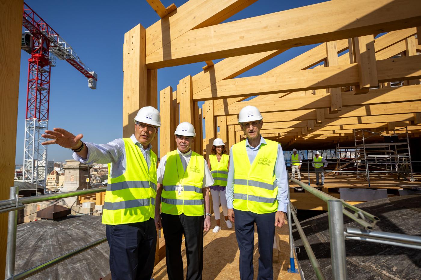Visita a las obras de las cubiertas de la Catedral de la Diputación Provincial y Fundación Unicaja