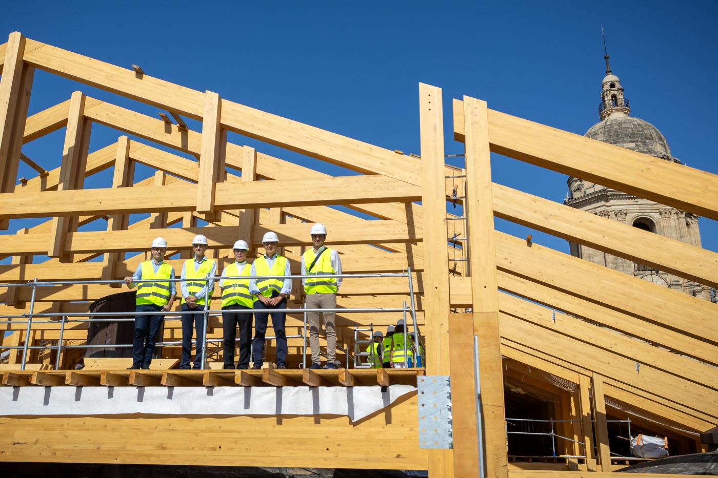 Visita a las obras de las cubiertas de la Catedral de la Diputación Provincial y Fundación Unicaja