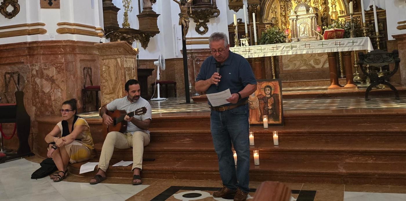 La Delegación de Apostolado Seglar inició el curso con una oración de Taizé