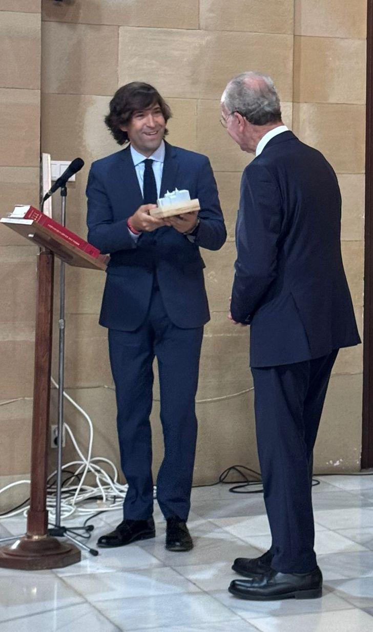 El Colegio Sagrada Familia El Monte inauguró su centenario