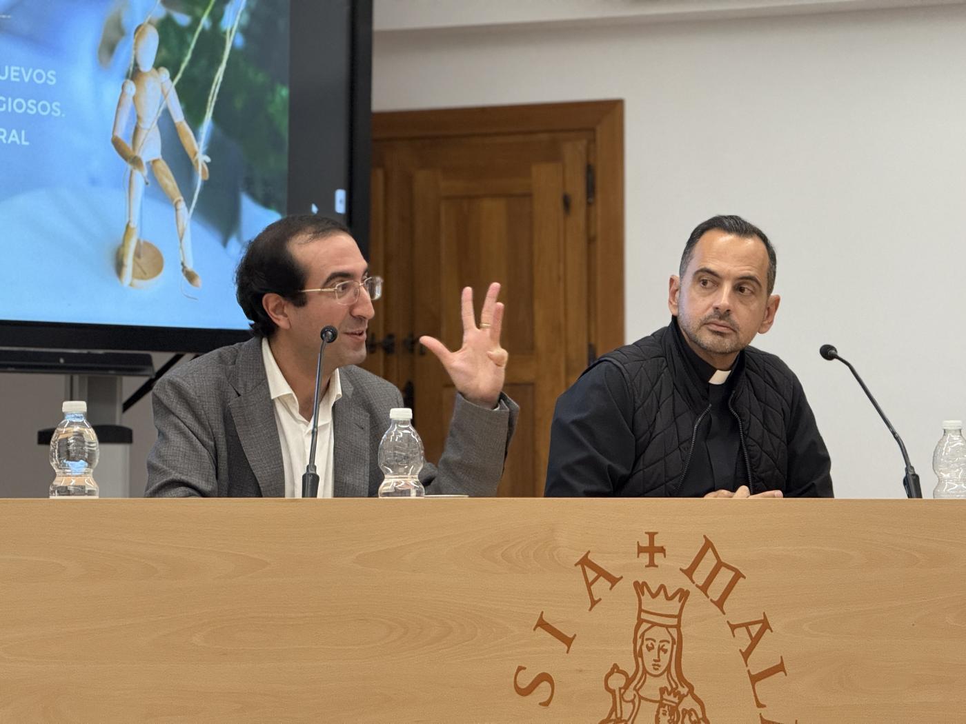 Así fue el curso del CESET sobre las sectas y los nuevos movimientos religiosos