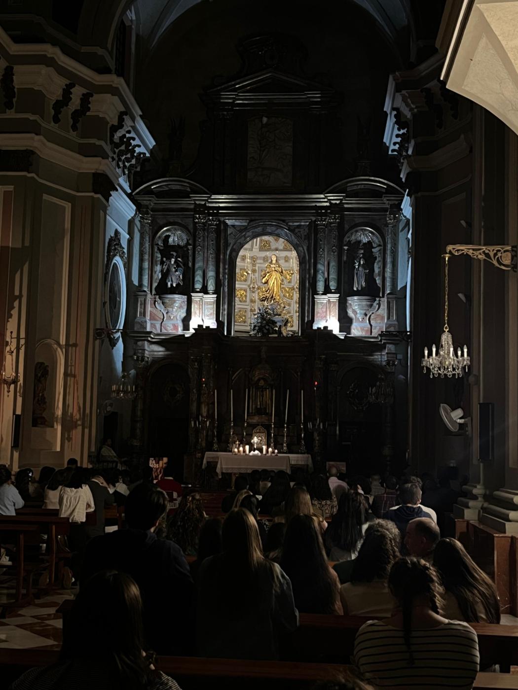 El primer Adoremus de 2026 espera a los jóvenes hoy