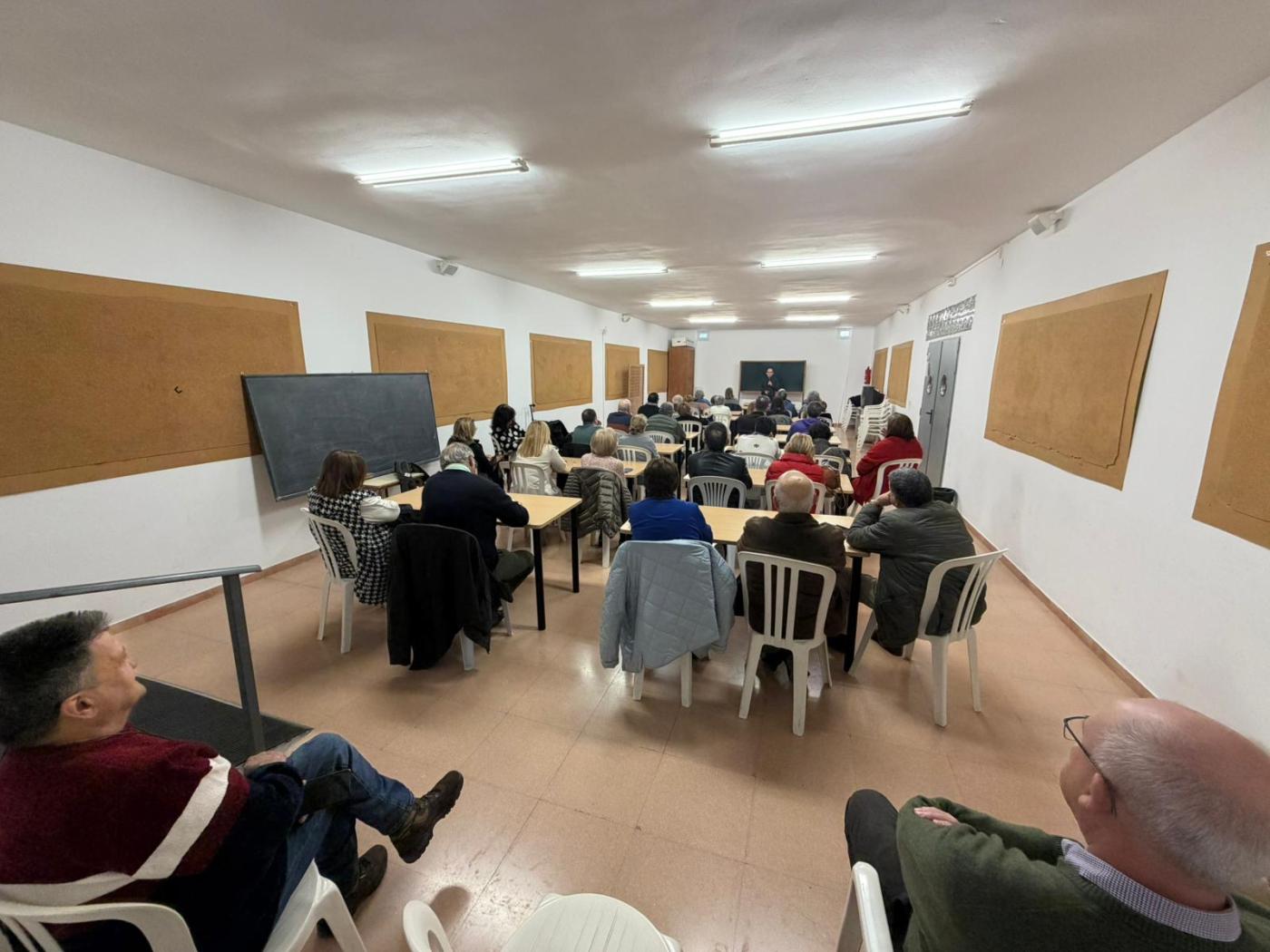 Formación sobre la Eucaristía organizada por la comisión arciprestal de Liturgia de Axarquía interior