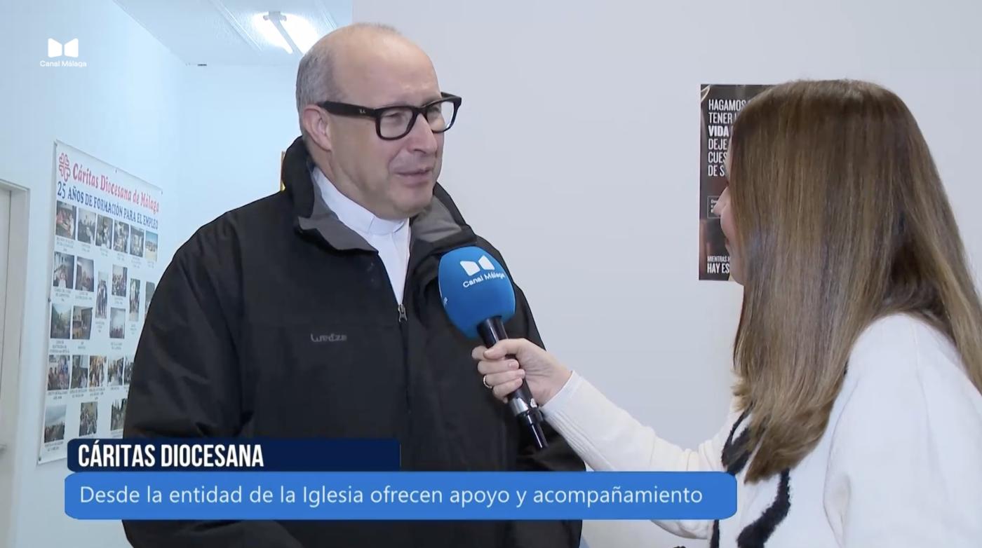 Canal Málaga, en directo, en la visita del Obispo al centro formativo Sagrada Familia de Cáritas Diocesana