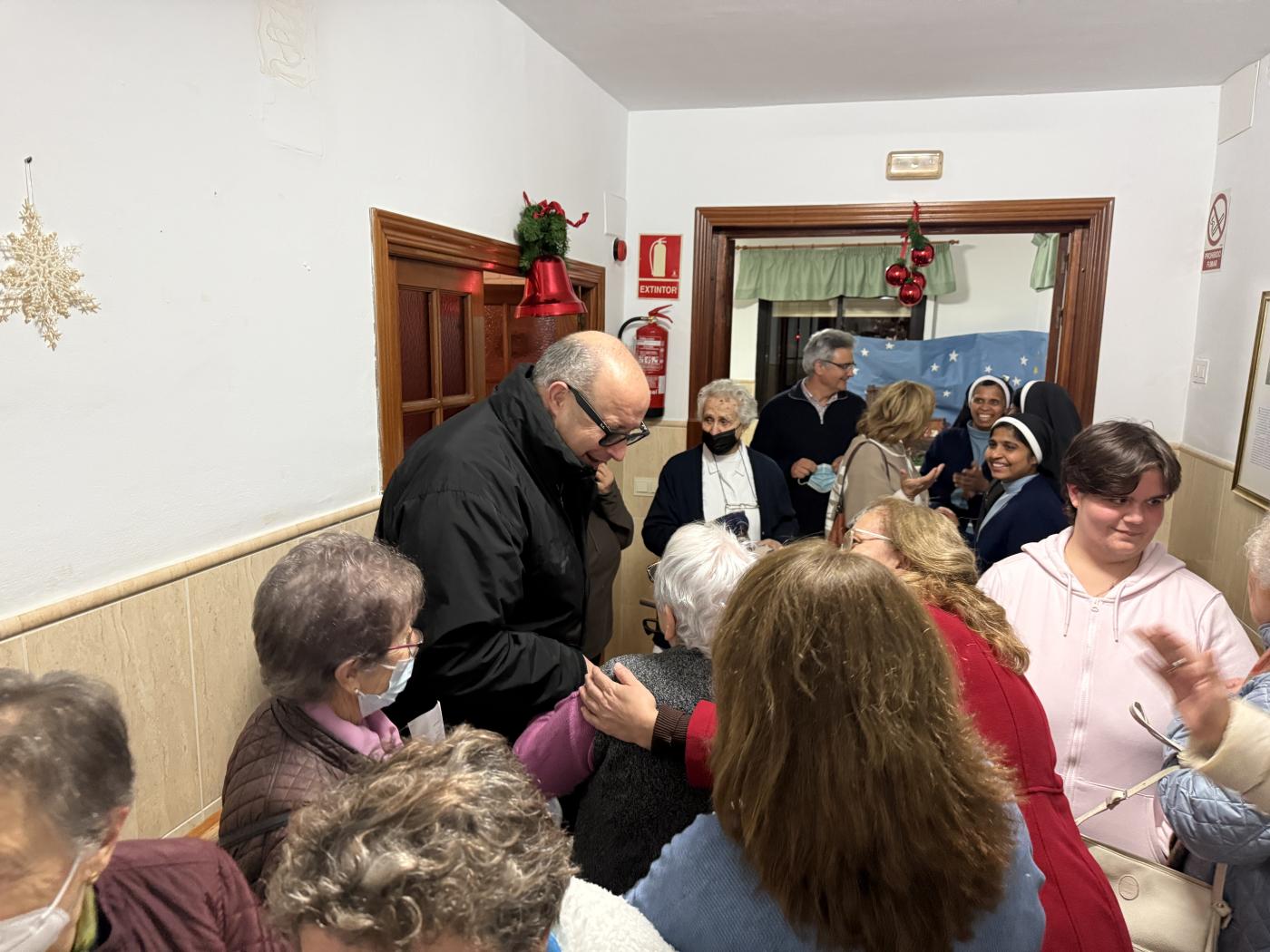 El Cotolengo recibe la visita del Obispo de Málaga en el Día de la Virgen de la Esperanza