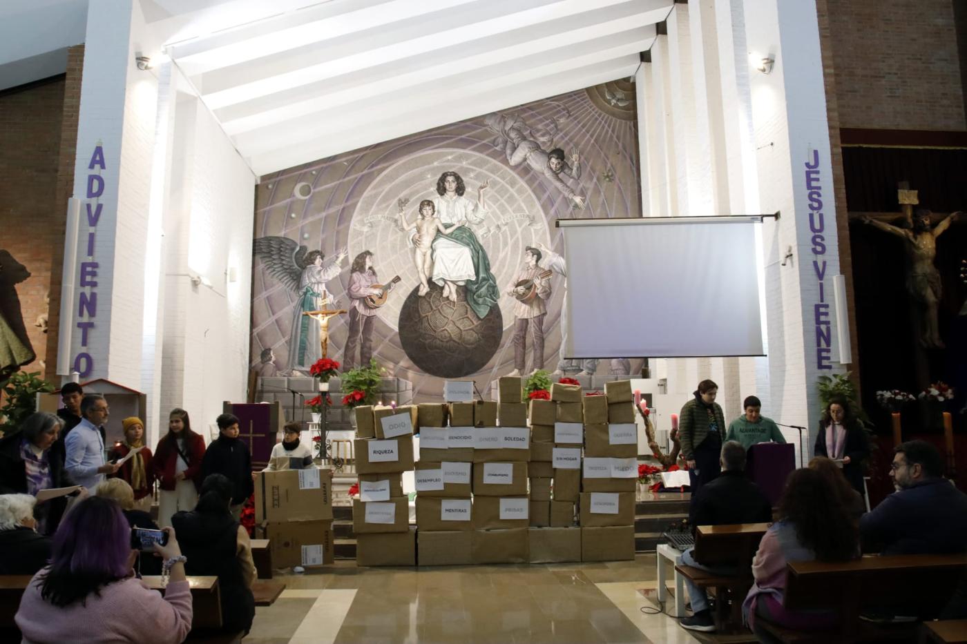 Las Cáritas parroquiales del Pilar y Los Ángeles, en Málaga, miran a los más pobres esta Navidad